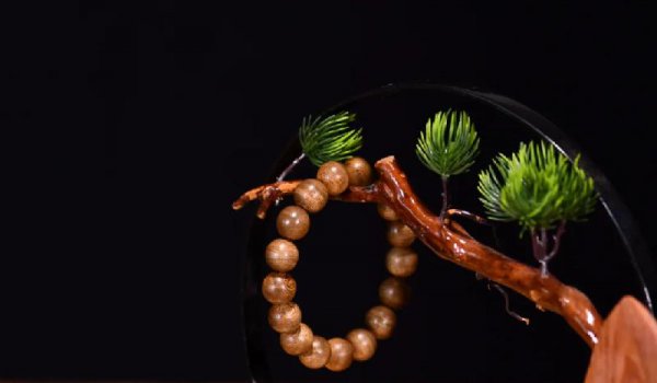 沉香木手串鉴别方法图解