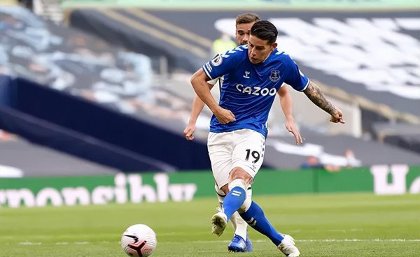 j罗为何没有球队要