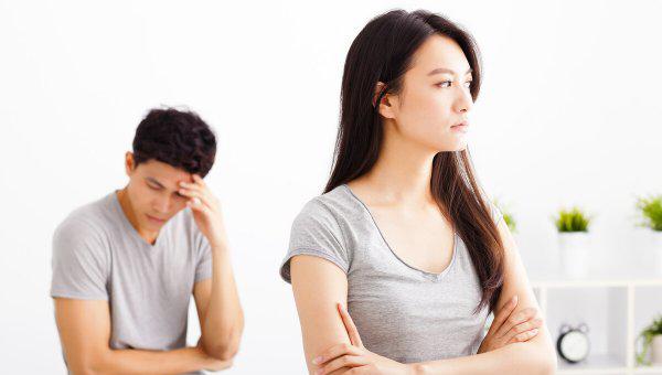 丧偶式婚姻的三大表现