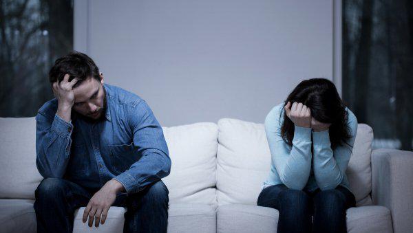 丧偶式婚姻的三大表现