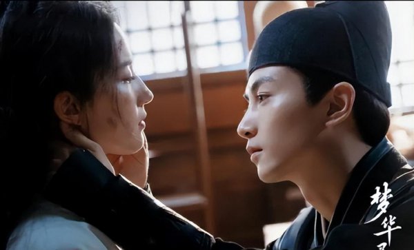 步摇和簪子的区别是什么