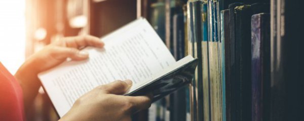 八月再见九月你好生日文案