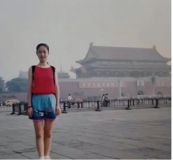 静妃扮演者刘敏涛个人资料和照片