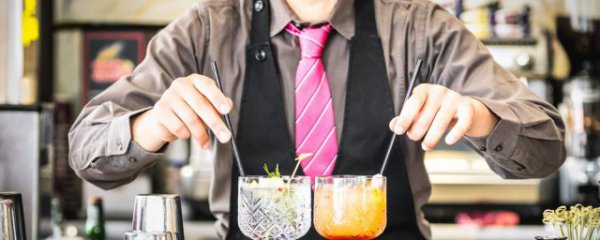 喝洋酒的好处和坏处