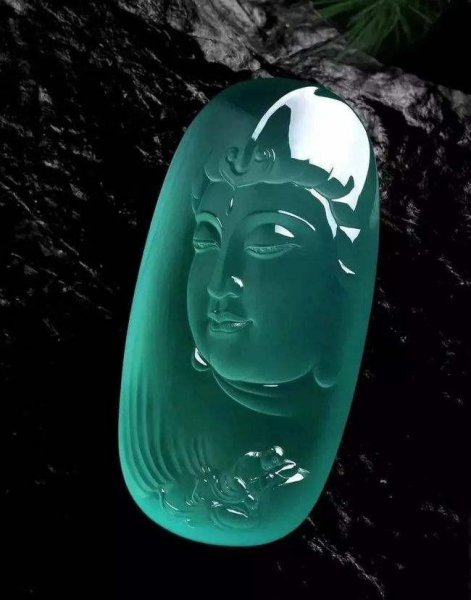 独龙玉是什么玉种