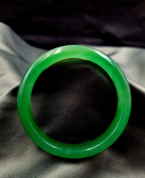 独龙玉是什么玉种