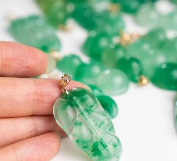 独龙玉是什么玉种