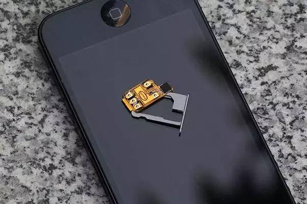 手机显示无sim卡是怎么回事