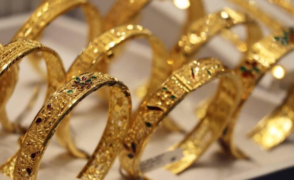 黄金项链洗澡的时候要摘掉吗