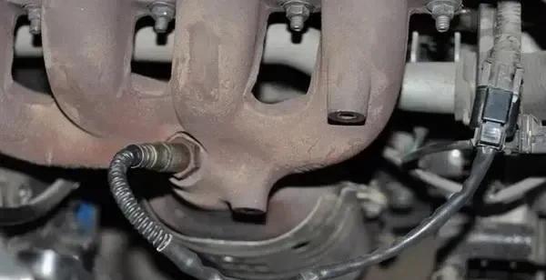 冷车启动抖动过一会就正常怎么解决