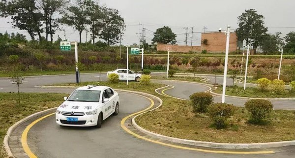 科目2两次机会是连续的吗