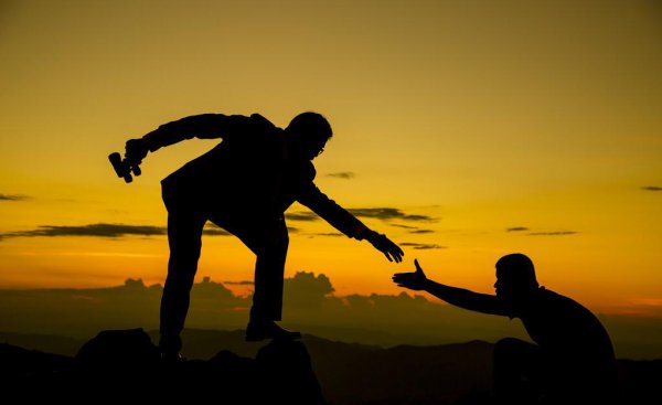 男人向女人借钱是信任吗