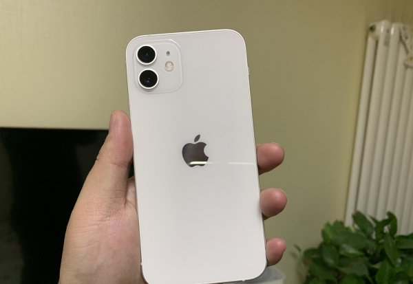 苹果12怎么样测评好坏