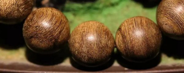 沉香木怎么鉴别