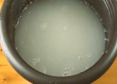 水养植物可以用淘米水吗 淘米水养护绿植的正确使用方法