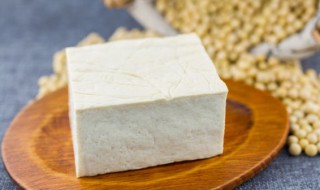 凉拌皮蛋豆腐怎么做 凉拌皮蛋豆腐如何做简单又好吃