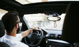 解决汽车电瓶没电的方法 汽车电瓶没电怎么办