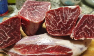 牛腱子怎么挑新鲜的吃好 牛腱子如何挑选新鲜的呢