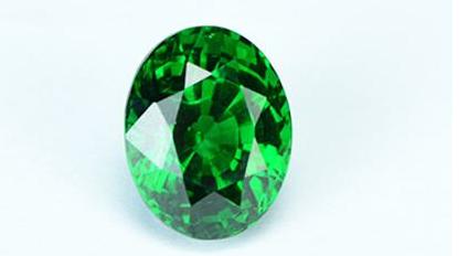 沙弗莱石和祖母绿的区别