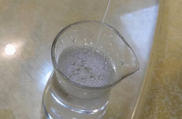 鉴定白酒最简单的方法是什么