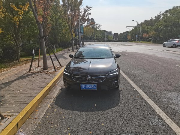 燃油车和电动车哪个更值得买