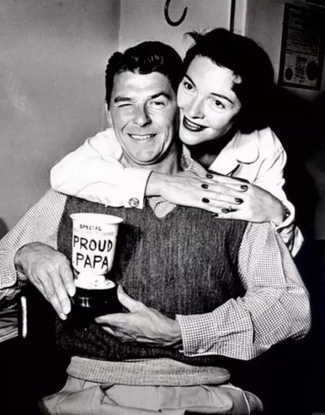 美国演员总统里根简介