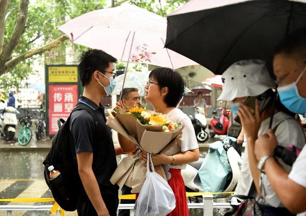 河南为什么高考人数那么多