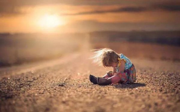 自卑又自负的人的表现特征