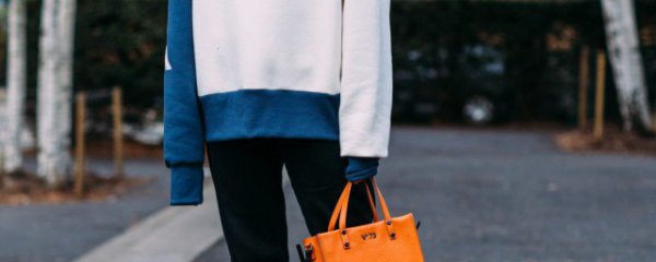 卫衣搭配什么下装