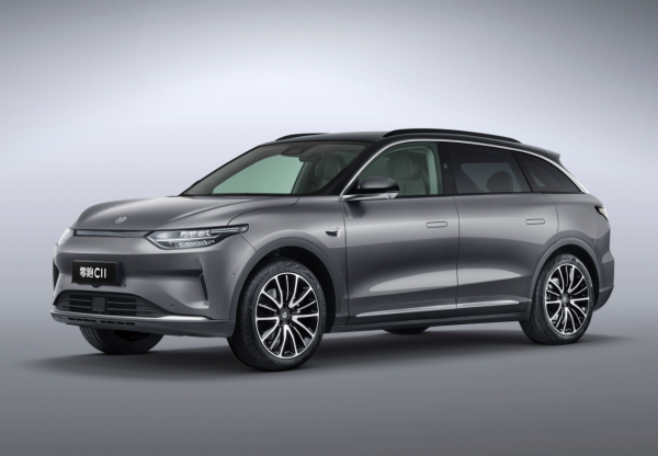 买燃油车还是新能源车哪个好