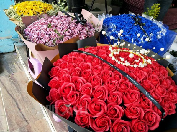 玫瑰花保存长久的方法