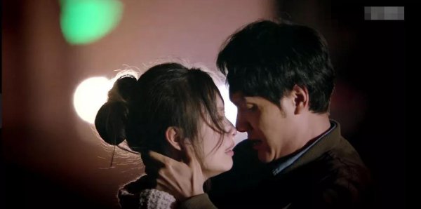 冯绍峰家境情况到底怎么样