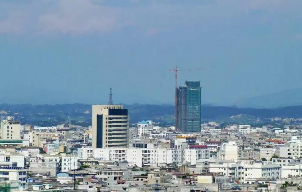 横县属于广西哪个市