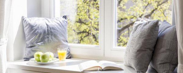 卧室平窗改飘窗可以吗