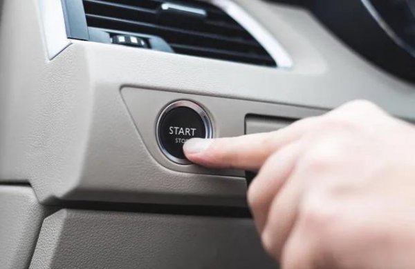 车子不开几天发动一下比较好