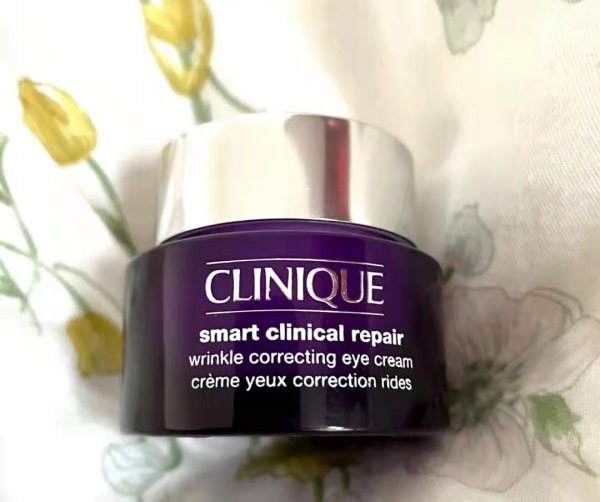 眼霜哪个牌子抗皱去眼袋效果最好