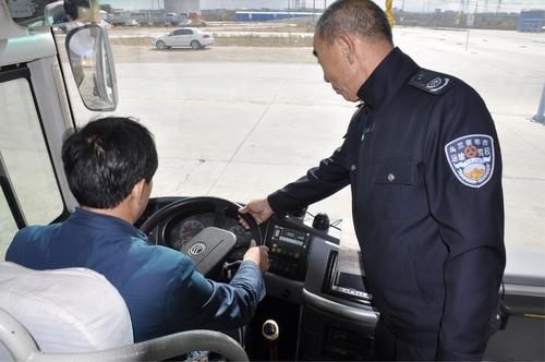 学车教练最怕三种学员