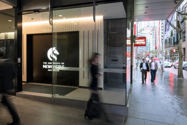 纽卡斯尔大学世界排名qs