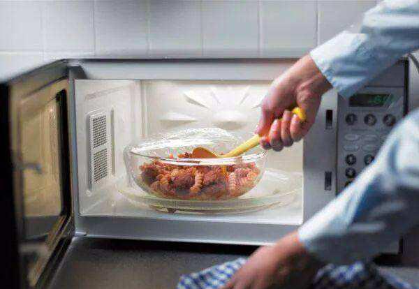 国家不建议使用微波炉是真是假