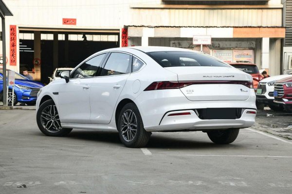 油电混合车型推荐10万左右