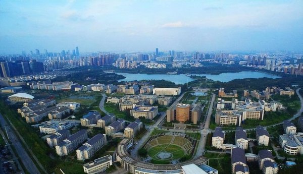 安徽大学是211吗