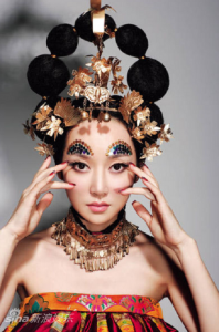 萨顶顶原名叫什么 歌手萨顶顶的个人资料及演艺经历