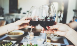 红酒放多久不能喝了 红酒打开多久就不能喝了