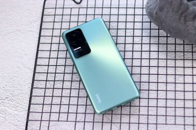 性价比最高的手机 目前值得入手的低价高配手机推荐