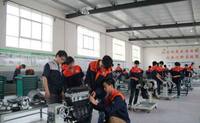 全国就业率高的十大专业排名 毕业好找工作的专业盘点