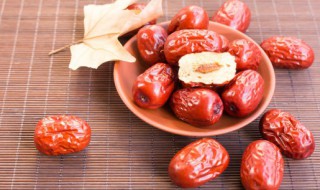 吃生大枣的好处和坏处 吃生大枣有啥益处和害处