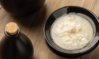 甜酒不能和哪些东西同吃 甜酒不能和什么东西吃