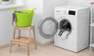 洗白色裤子简单方法 洗白色裤子有什么简单便捷的小妙招