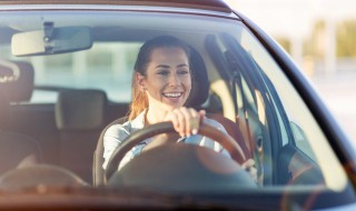 车里放什么小物件好 车里放哪些小物件好