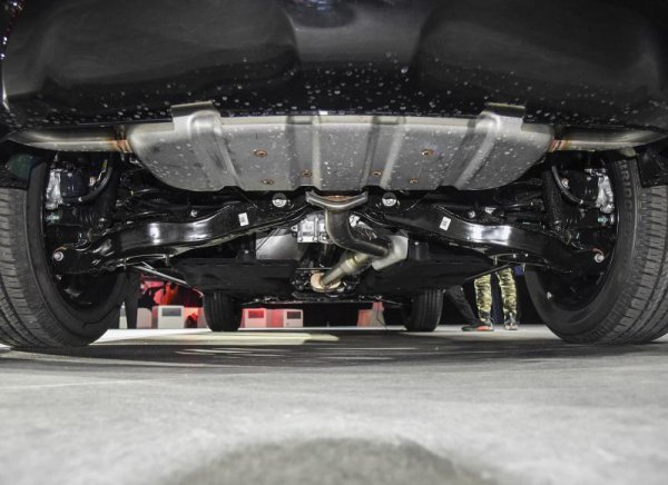 两驱和四驱哪个实用